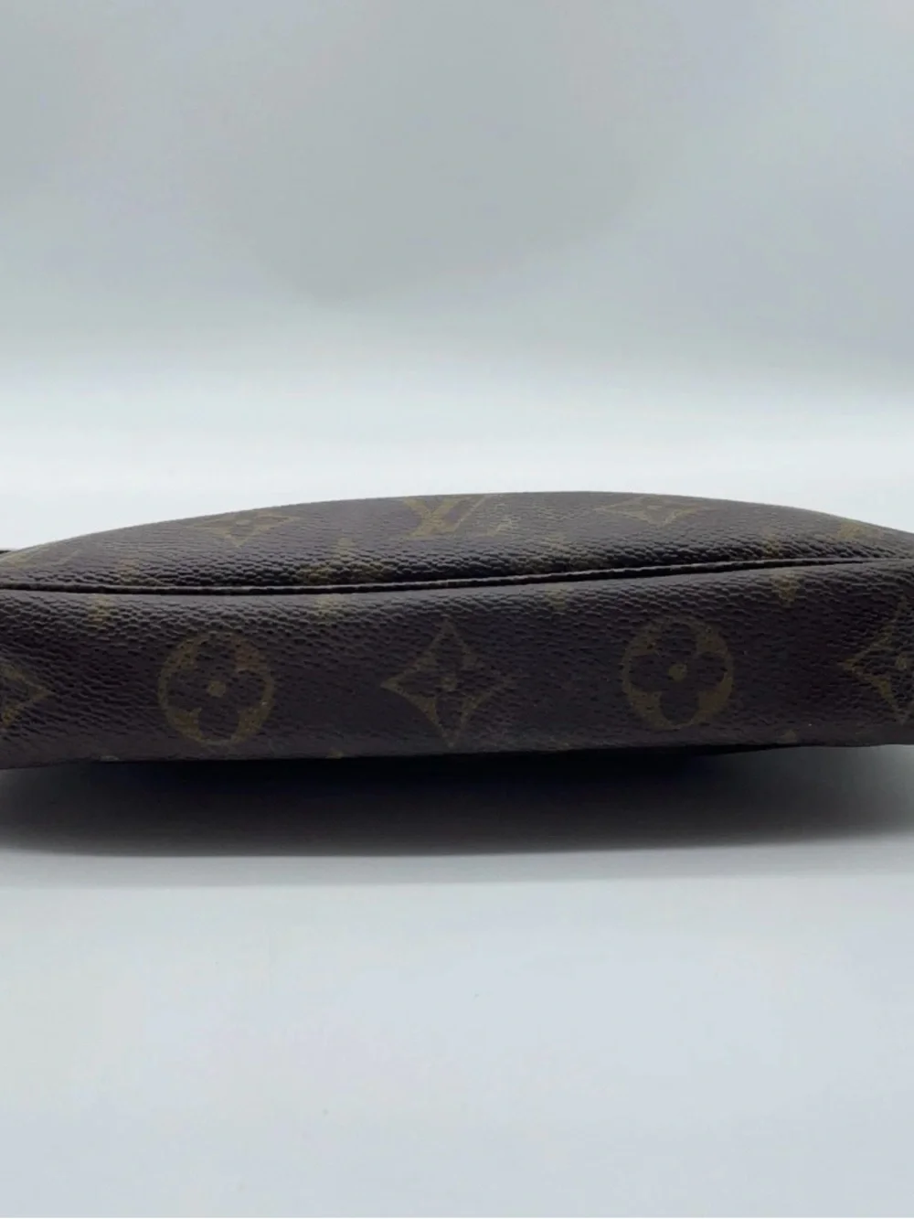 Auth Louis Vuitton Monogram Pochette Accessory Pouch Handbag